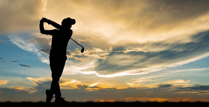 可変するアーチ構造を持つインソールが、テニス、陸上競技等、瞬発力を求める競技に最適です。